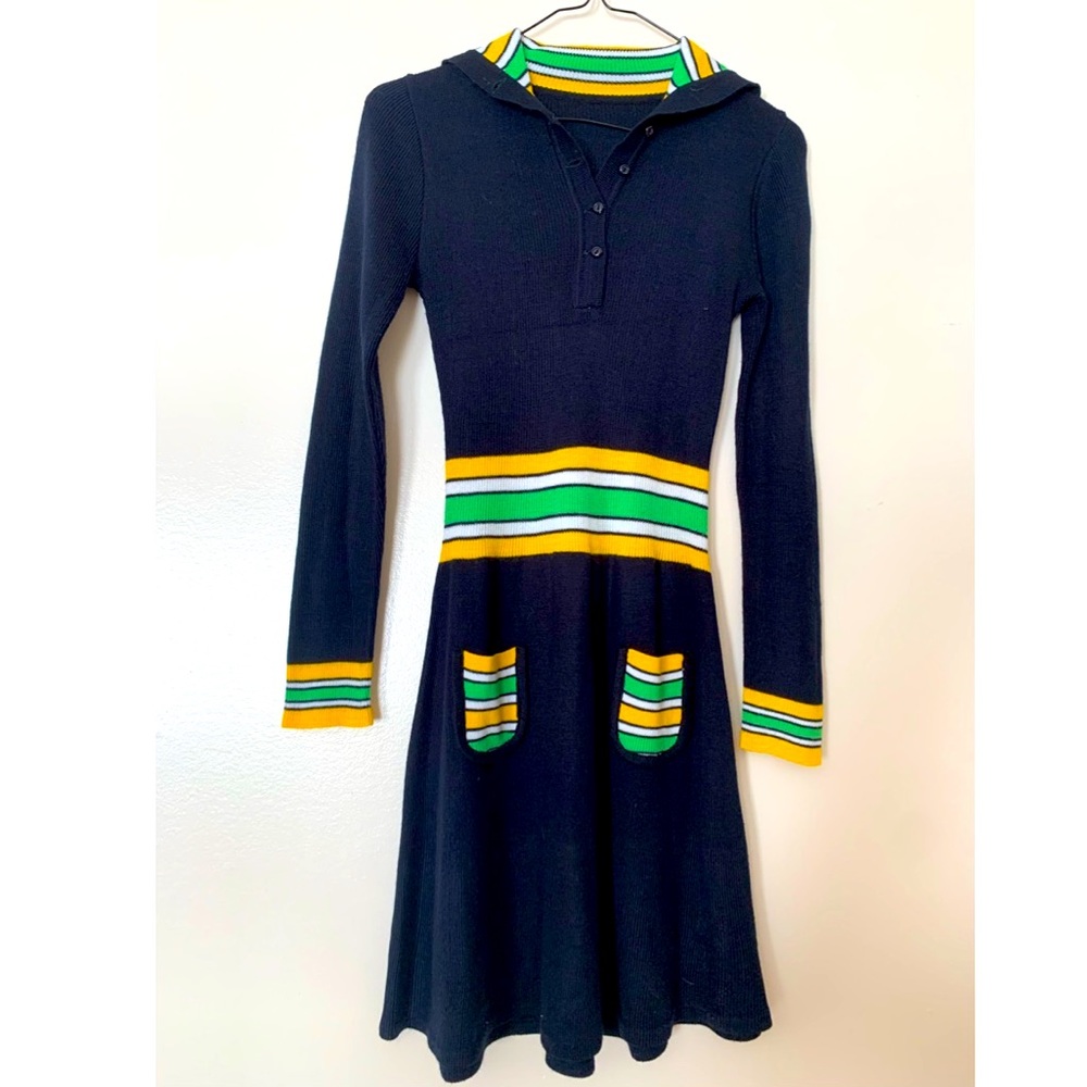 1960’s Sweater Mini Mod Dress.